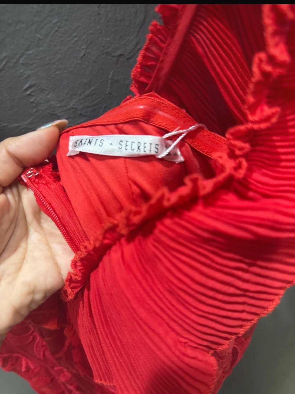 One-Shoulder Red Ruffle Mini Dress - Picture 3 of 5